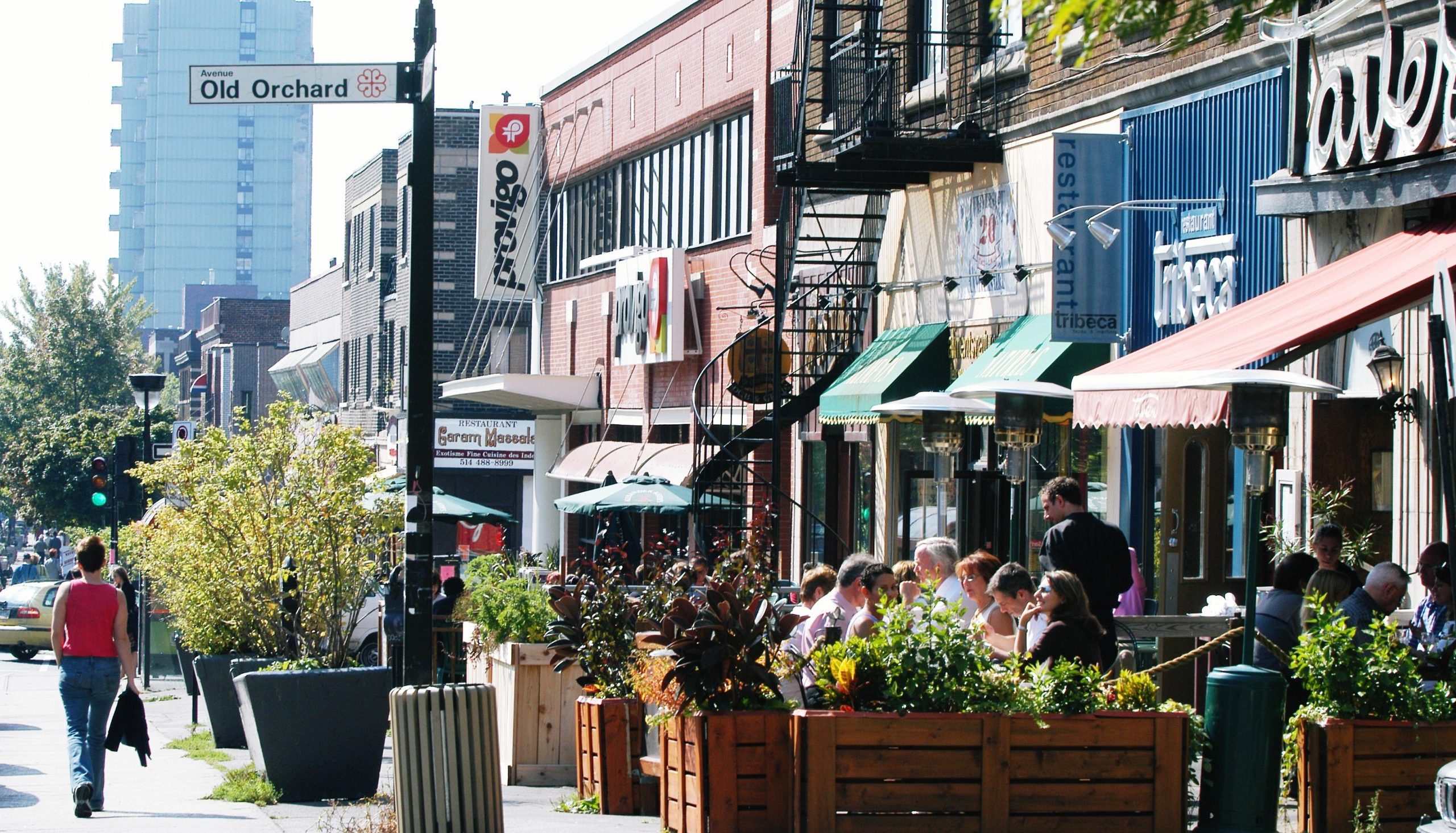 Mac Repair in Monkland Village